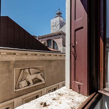 Venezia-San Marco View On Luxury Shopping Street Apartment Екстериор снимка